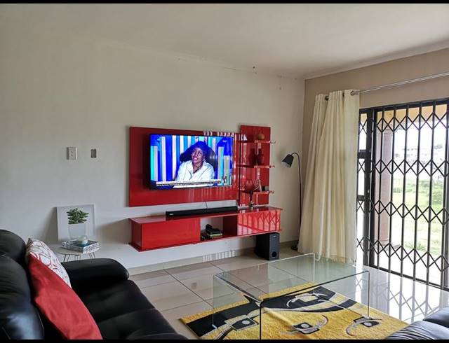 3 BEDROOM HOUSE FOR SALE IN UMGABABA